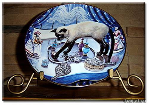 Винтажные декоративные тарелки с сиамскими кошками