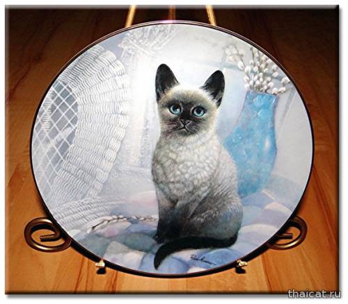 Винтажные декоративные тарелки с сиамскими кошками